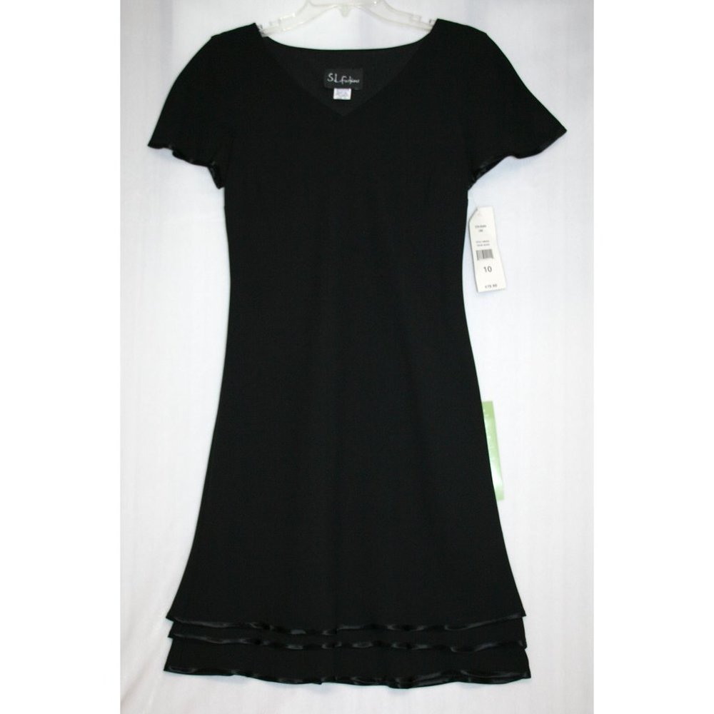NWT SL Fashions Black Short Sleeve Dress